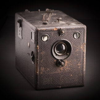 Hüttig(?) Box camera - Fix