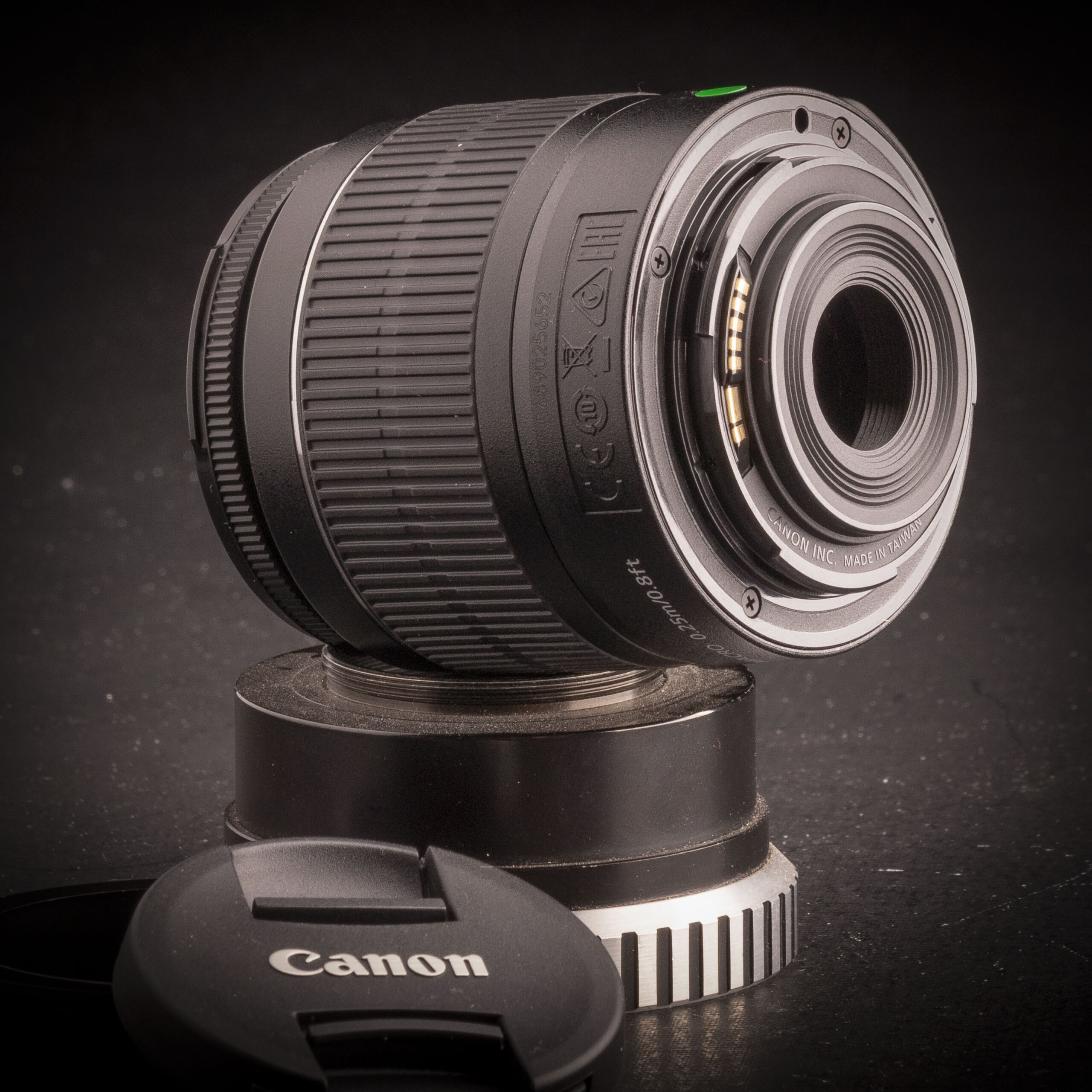 Canon EF-S IS II 18-55mm f3.5-5.6 - EF-S - Image 3