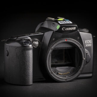Canon EOS 3000 - EF