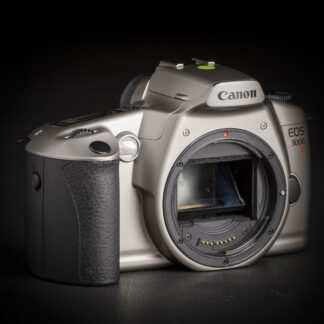 Canon EOS 3000 - EF