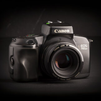 Canon EOS 750qd - EF