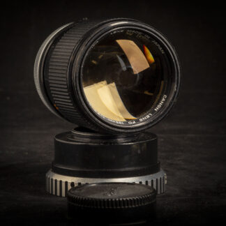 Canon S.C. 135mm f2.5 - FD - B stock
