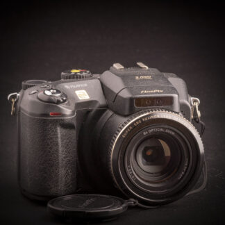 Fuji FinePix S 7000 - Bridge