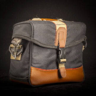 Nevenincs 04 Válltáska - Kicsi