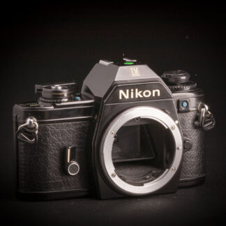 Nikon EM - Nikon