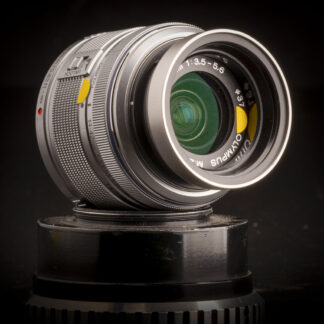 Olympus 14-42mm f3.5-5.6 - MFT