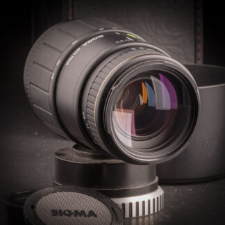Sigma 70-210mm f3.5-4.5 - EF
