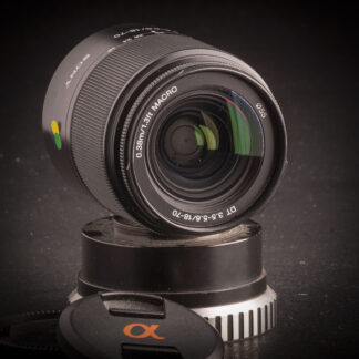 Sony 18-70mm f3.5-5.6 - Sony-A