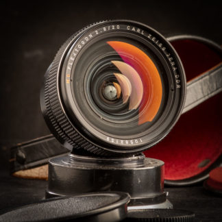 Zeiss Flektogon MC 20mm f2.8 - M42